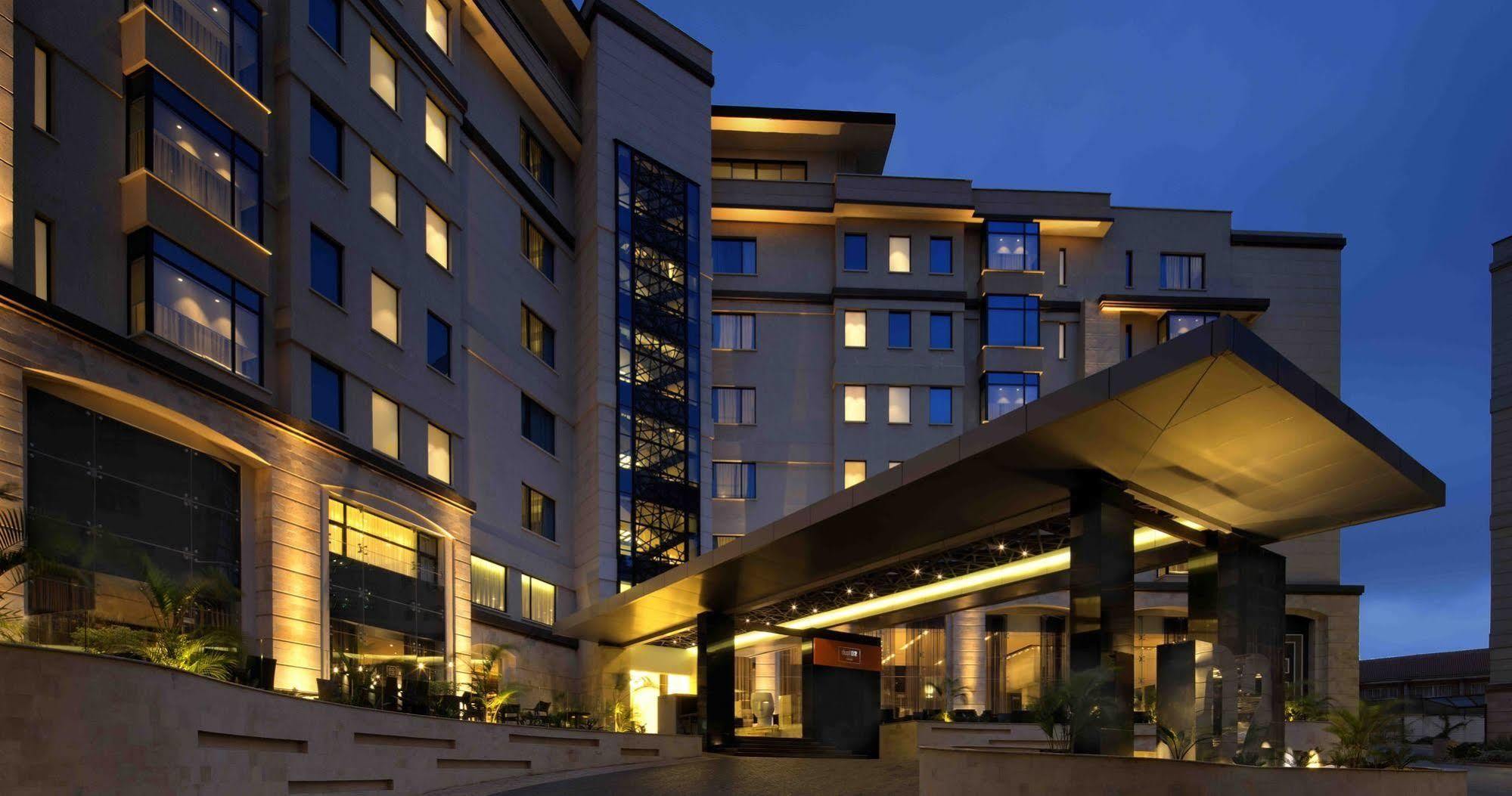 Hotel Dusitd2 Nairobi Esterno foto