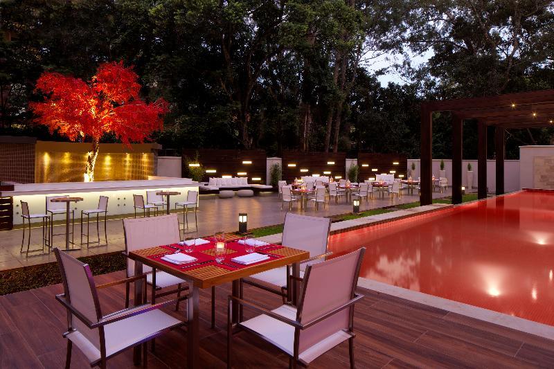 Hotel Dusitd2 Nairobi Esterno foto